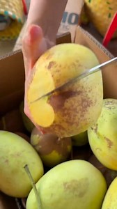Fresh Mango Cutting skill #fruitfulharvesting #reels #cuttingskill #freshfruits #fruits #farmer #farming #mango #freshmango #mangocutting #viral | Fruitfulharvesting