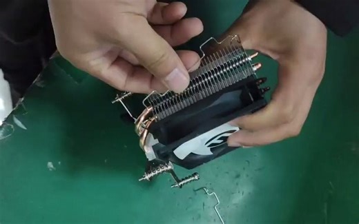 风冷散热器风扇拆装教程
