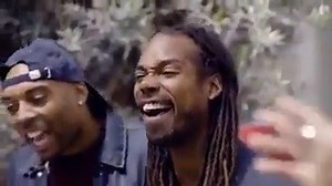 Magnifique version d'une des chansons phares du Roi LIon: juste whaouh!!! | Super Mamie