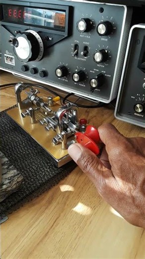 October 14, 2025 Vibroplex Bug Morse Code QSO hunting POTA activator