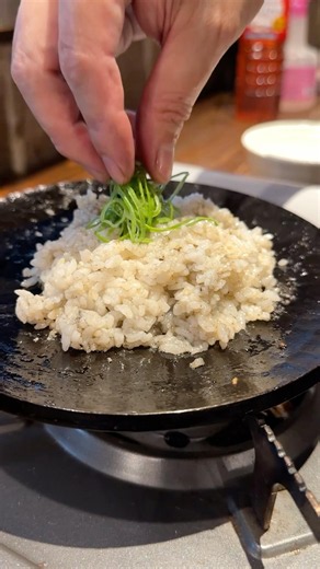 新人に地鶏の旨みを味わう賄いを作ったら…