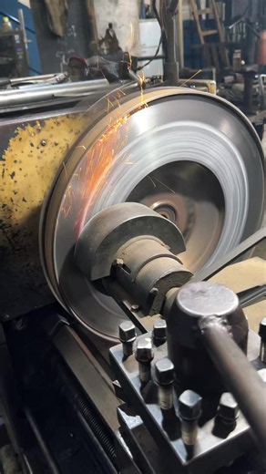 Pedra no volante: como remover e prevenir em usinagem CNC