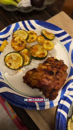 Delicious Chicken Rice with Zucchini and Squash Recipe