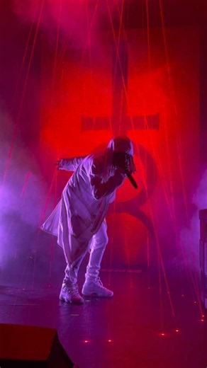 OsamaSon performing hell yea (unreleased) in Paris, France‼️ #osamason #psykturnaltour #nocturnal #psykotic #psykturnal
