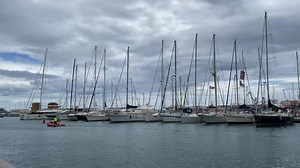 CASTELLON, SPAIN - 1 MAY 2022: Group of Kids at Summer Camp Swimming on Canoe on the Sea with Instructor on Boat. Port Stock Footage - Video of blue, leisure: 252226532