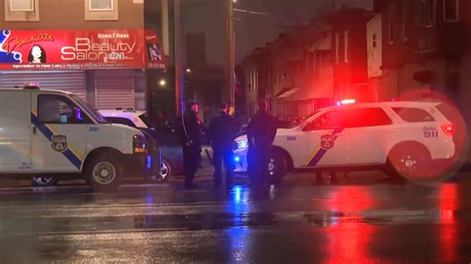 Shooting leads to barricade situation in North Philly: Police