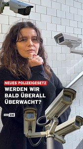 Berlin bekommt ein neues Polizeigesetz. Darin steht: Die Polizei darf leichter Telefone und Laptops überwachen, die Videoüberwachung kriminalitätsbelasteter Orte wird möglich, sowie der Einsatz von KI. Berlin soll mit Hilfe des neuen Gesetzes sicherer werden, argumentiert die Regierung. | rbb24