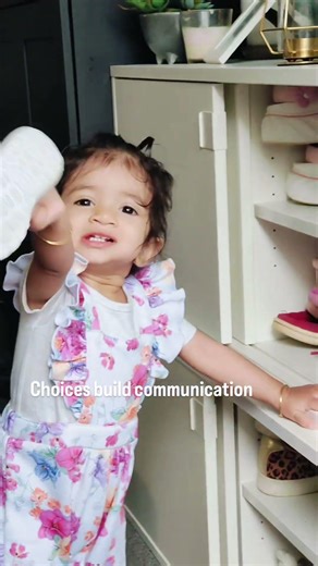 How babies communicate Before talking🩶 #healthyparenting #parentingtips #childevelopment