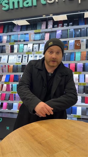 Aj keď niektoré zariadenia patria skôr do múzea 🏛️, Smartshop má na výkup zariadení nos 👃. Tak nos všetko, čo ti doma odpočíva v šuplíku📱📼, ale pre istotu si ten produkt ešte over na ich webe 💻✅. #aupark #auparkkosice | AUPARK Košice