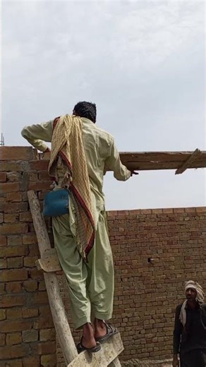 How to Install a 6-Inch Fence Above a Gate 🔧 | Easy DIY