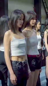 4K views · 76 reactions | SS25中国国际时装周模特大面试女模组..#时装周 #秀场 #模特 #CBmodels 形体模特导师余童 | Halo.inmo | Facebook