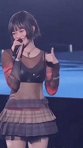 Sexy Hanni in New Jeans: Sizzling Dance Moves