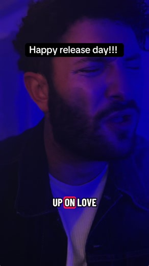 That high note nearly ended me. Out Of The Blue is out everywhere! 🎉🎉 #ballad #lovesong #billylockett #lewiscapaldi #deanlewis