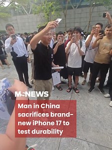 Apple launched its iPhone 17 series on 19 Sept, attracting long queues at Apple Stores across the country. #mustsharenews #sgfyp #china #iphone17