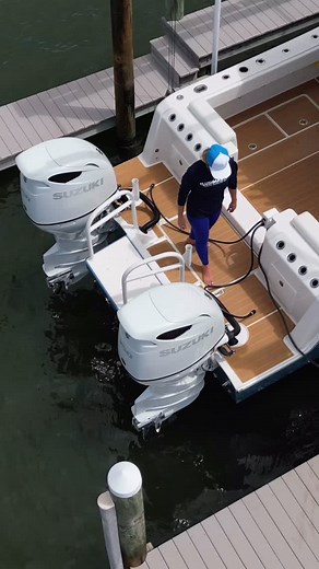 1.6K reactions · 12 shares | @nicholette.vb.offline demonstrates how quick and easy it is to setup the Flushmaster combined with the Flushmaster Quick Connects. The Flushmaster flushes your motor (or motors) sequentially one at a time for 15 minutes and then automatically turns off. No more babysitting this process and guessing how long they’ve been flushing. Get yours today and Flush your motors, not your TIME #flushmaster #boats #boating #motors | Flushmaster Marine | Facebook