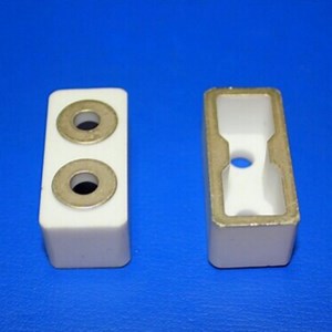 [Hot Item] High Purity Industrial Custom Aluminum Oxide Metalized Ceramic Insulators