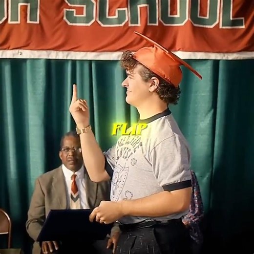 🤘DUSTIN DID EXACTLY WHAT EDDIE WOULD DO🤘 Stranger Things Finale #shorts #edit #strangerthings5