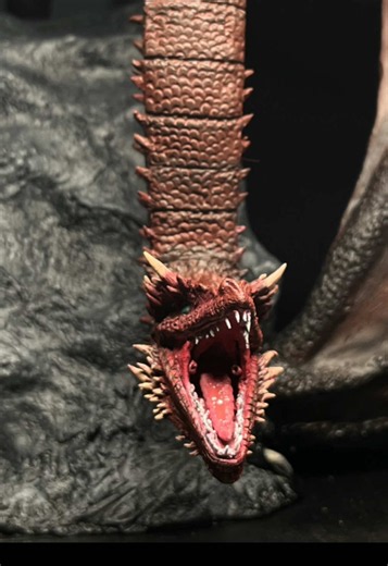 🔥🔥¡¡CARAXES!!🔥🔥 . cold porcelain and polymer clay sculpture . work for comission . commissions now available!! . #houseofthedragon #gameofthrones #targaryen #dragon #fyp