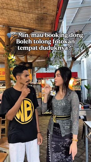 Warung Bahagia | Nasi Daun Jeruk & Ayam Blondo on Instagram: "bwoleehhh dong, kami fotokan sebanyak mungkinn niic🥰 #kulinermalang #ayamblondo #warungbahagia #malang #liburanakhirtahun"