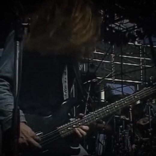 Metallica - For Whom The Bell Tolls [Live Performance 1985]