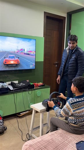 CA Atul Sukhani on Instagram: "Beta: PlayStation 🎮 Papa: Amazon business 📊📦 Sunday + Winter Vacations 😄❄️ Next-gen CEO loading… 😎🚀"