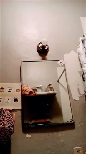 BYTECH Smart Light Bulb Strobe effect