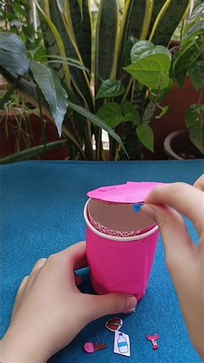 How to make a mini dustbin 🗑️#youtube #shorts #dustbin #art #crafts #diy#