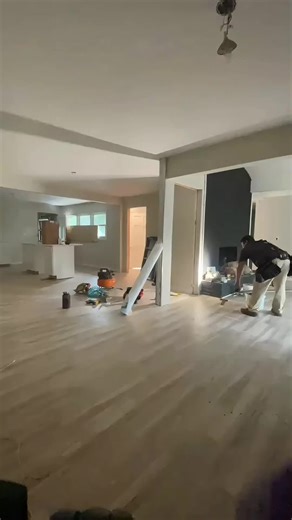 For those looking for 100% financing on FIX AND FLIP loans well here is your chance!!! NO INCOME VERIFICATION NO TAX RETURNS NO EXPERIENCE. We can close in 10-14 business days! The market is still 🔥🔥🔥🔥. Dont miss out on using other people’s money to make money. Call us at 305-522-6126 or visit us on the web at Www.DukeAllenCo.com #fixandflip #financing