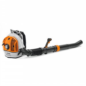 Powerful STIHL BR 700 Petrol Backpack Leaf Blower – High Performance, Efficient, Ergonomic Design for Professionals!