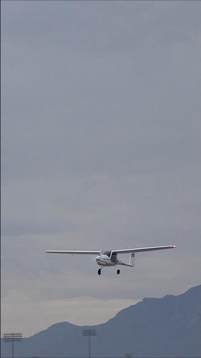 The Pipistrel Alpha Trainer in action at Deep Sky Flight Training! #learntofly #aviation #pipistrel