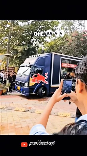 why is there so much crowd.🤯#f1#viral#shorts#racing#india #viralvideo#viralshorts @Parthdubey7