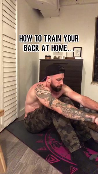 Get THICK and WIDE with Vertical and Horizontal pulling motions! #homebody #homeworkoutsecrets #abs #mensfit #athomeworkout #bodyweightworkout #calisthenics #mensworkouts #athomeworkouts #workoutsroutines #bodyweight