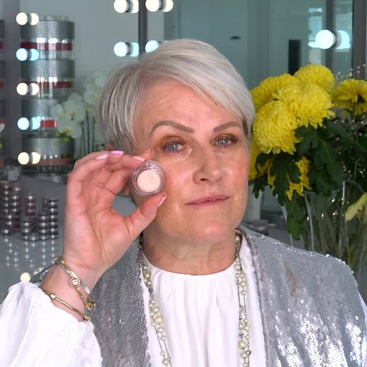 4.4K reactions · 397 shares | MIRACLE BLUR is the ultimate lip and...