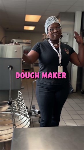 Meet the team at Kookies By Keirsten #kookiesbykeirsten #baker #entrepreneurship