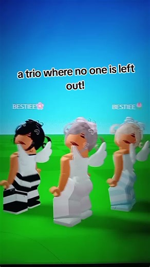 Roblox Trio: Everyone Included in Fun Group Games