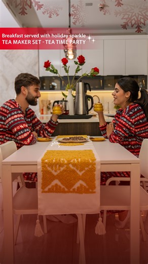 @trisa.jo on Instagram‎: "⁨ يوم العيد أحلى مع لمّة مليانة حب🎄❤️ Warm hearts, happy moments, TRISA makes every second count * جودة سويسرية * ضمان ٥ سنوات (تبديل). اطلب Tea Maker set – Tea Time Party من تريسا الآن: عن طريق صفحاتنا أو على الرقم التالي: 📞0792250002 أو من موقعنا: 🌐https://trisa.me/ أو عن طريق زيارة معرضنا: الموقع في البايو. #تريسا_الأردن #جودة_سويسرية #ضمان_خمس_سنوات #كريسماس⁩"‎