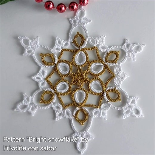 One round pattern "Bright snowflake" ❄️ by Frivolite con sabor with photo-instructions step-by-step. Pattern is here ⬇️ https://frivoliteconsabor.etsy.com/listing/1813214082/one-round-tatting-pattern-pdf-bright | Frivolite con sabor