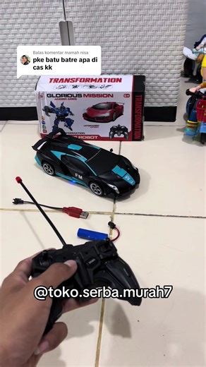 Mainan Mobil Remote Control Berubah Jadi Robot Transformer