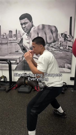 Build better boxing skills without equipment or weights. #boxingfitness #shadowboxing
