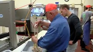 13K views · 102 reactions | In this week's edition of "Christian's Cajun Adventure," Christian Piekos KPLC learns how our beloved boudin is created. Catch the story at 6! | KPLC 7 News | Facebook