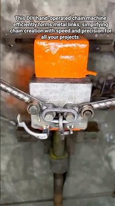 Hand-Operated Chain Maker: Fast, DIY Efficiency.