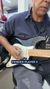 🎸 Fender Player I vs Player II – qual a diferença? 🎸 Duas Stratocasters incríveis, com DNA Fender, mas com algumas mudanças que podem fazer toda a diferença pra você! No vídeo de hoje, mostramos de perto os detalhes da Player Series – tanto a primeira geração, quanto a nova Player II – e explicamos as principais diferenças: 🎯 Fender Player I: • Braço em maple ou pau-ferro • Trastes médios jumbo • Estilo clássico, com pegada moderna • Aquela sonoridade Fender que a gente já conhece e ama 🚀 Fe