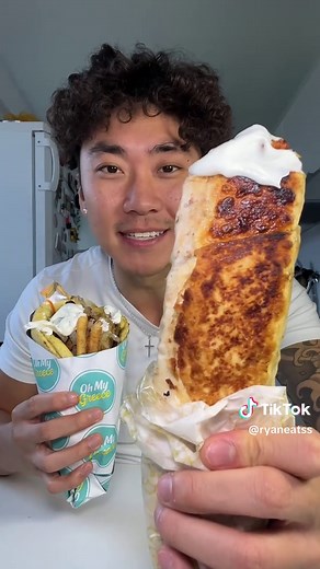 Shawarma vs Gyro: Which One Reigns Supreme?