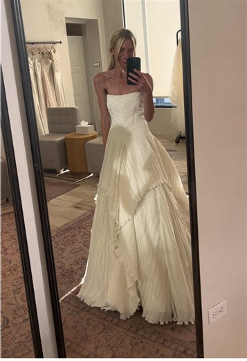 Loved this dress I tried at Anthropologie but it was sold out in my size. #weddingdress #weddingtok #bride #wedding #anthropologie