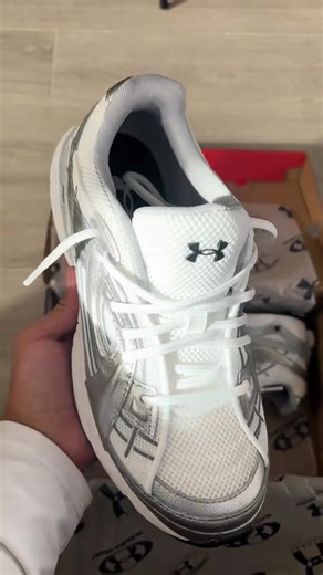 Under Armour Sola Sneakers for Street Fashion