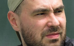 Netflix zekranizuje "Wzgórze psów" Żulczyka