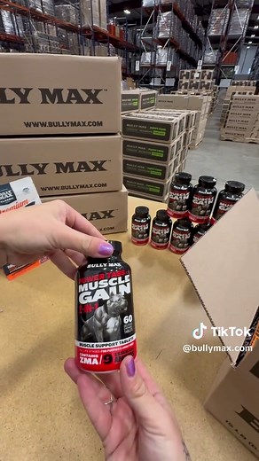 ★★★★★ Over 50,000 5-Star Reviews 🏆 The Original Muscle Builder Since 2009 Bully Max® Power Tabs for Muscle Gain help dogs pack on real muscle, build strength, and develop a thicker, more powerful physique. ⚡ Supports lean muscle growth 🏆 Trusted by serious dog owners for over 15 years 🇺🇸 Made in the USA Add Bully Max Power Tabs to your dog’s routine and help them build real muscle. #bullymax #pitbulls #workingdog