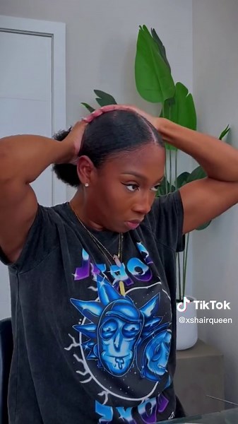 Super satisfying to watch!!!! She did the best slick back😩😍#hair #hairstyle #fyp #foryou #hairtutorial #naturalhairstyles #slickback #bun #thickhair #blackgirltiktok #foryoupage #viral #xshair