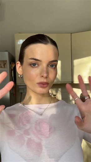 maja padzik on Instagram: "TRUFFLE MAC&CHEESE & @sodastreampolska jestem zdania, że naprawdę dobre dania są kompletne dopiero wtedy, kiedy towarzyszy im napój, który je uzupełnia i balansuje.​ dlatego do truflowego mac & cheese dobieram napój tak samo świadomie jak danie - bąbelki, kwasowość i świeżość, które balansują kremowość i ciężkość sera. ​ dzięki Sodastream ART sama wybieram intensywność smaku i poziom nagazowania moich napojów. Dlatego są idealnym uzupełnieniem moich posiłków i zadowala