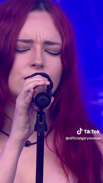 Raven and her song ‘Nothing’s What It Seems’ at Glastonbury on Saturday @ravennuman #GaryNuman #GlastonburyFestival #Festival #LiveMusic #OnTour